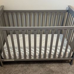 Crib & Mattress