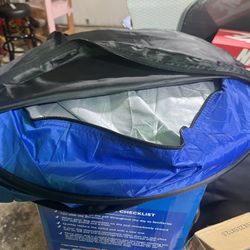 Pop Up Changing Tent