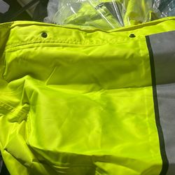 3xl long rain coat never worn  too big and missed return window