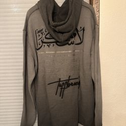Tenaciti Sweatshirt