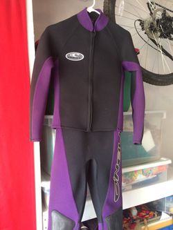 O'Neill wet suit