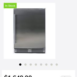 XO 24” Beverage Center