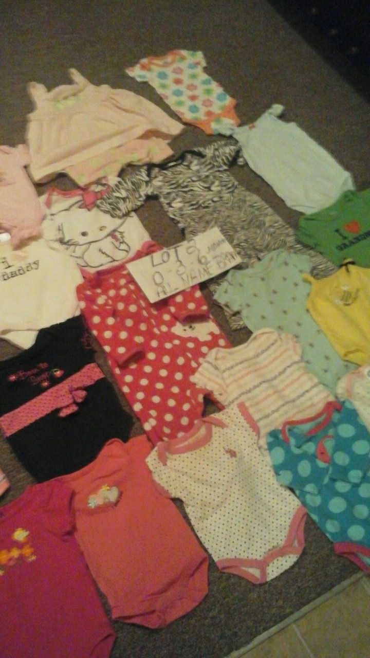 Lot of girls clothes 3-6 months all name brand