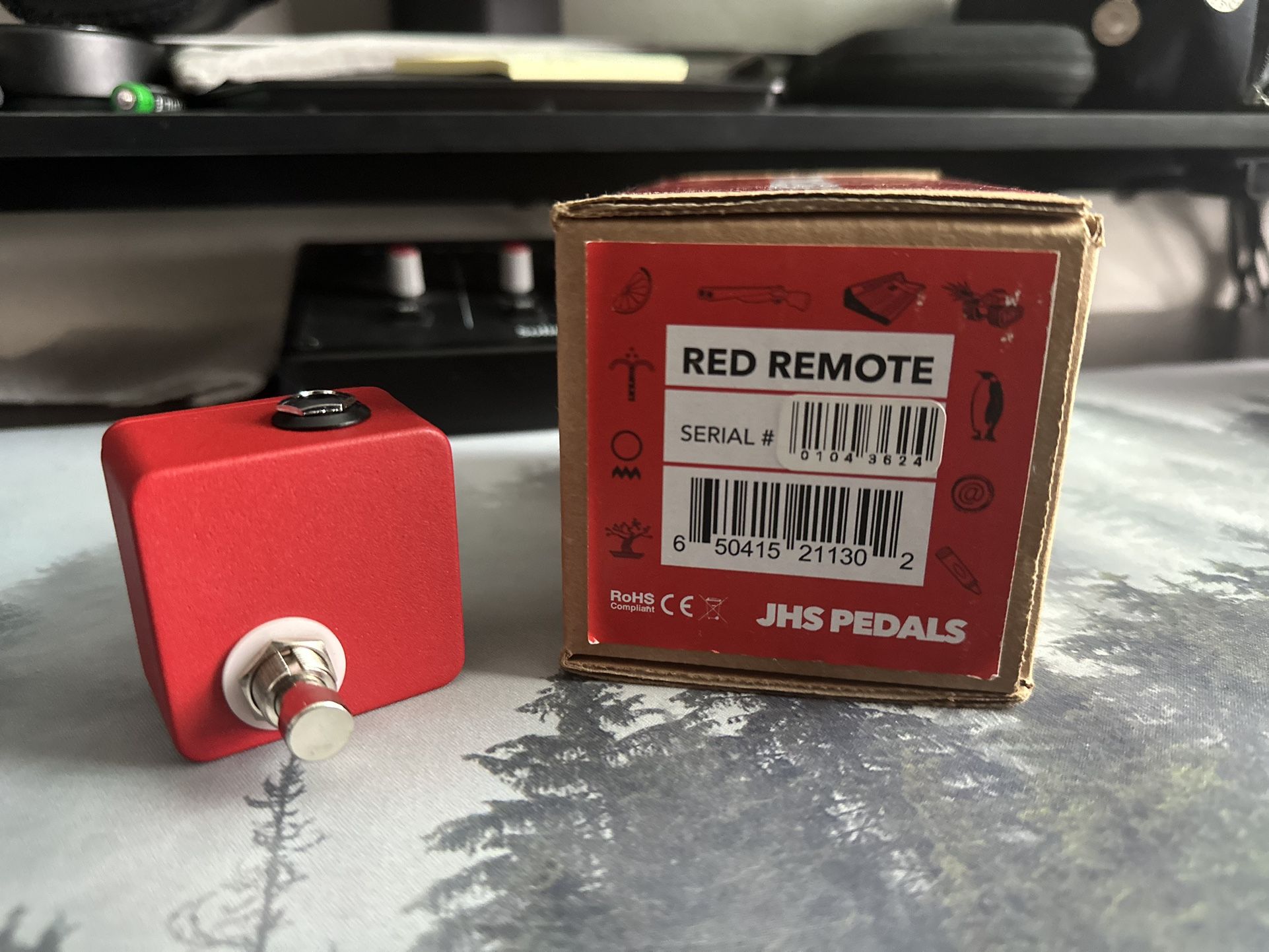 JHS Red Remote pedal