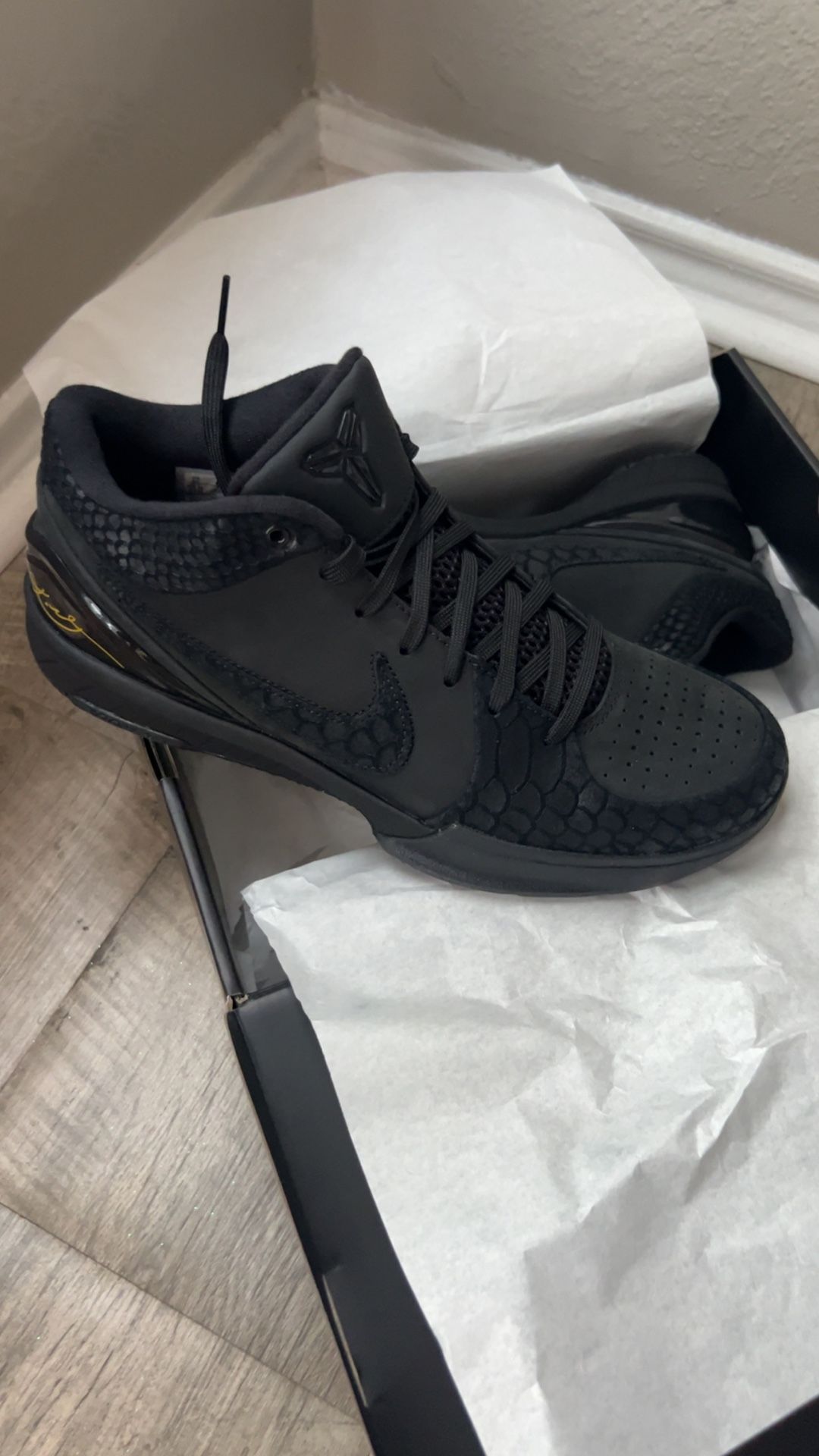 Kobe 4 Protro 350 Size 10