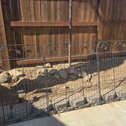 Metal Fencing * Set Of 5