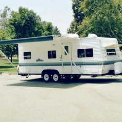 BJ:E-5fps 1999 Wilderness Northwest vU{8~p9}s