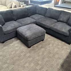 NEW comfy Black Sectional And Ottoman 