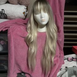 Long Wavy Blonde Wig