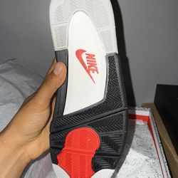 Jordan 4 White Cement