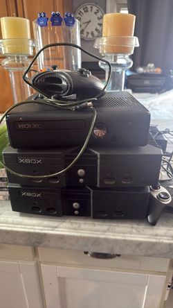 Xbox gaming equipment controls