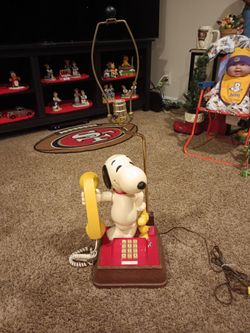 Snoopy lamp nice for 60.00