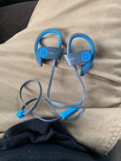 Powerbeats 3