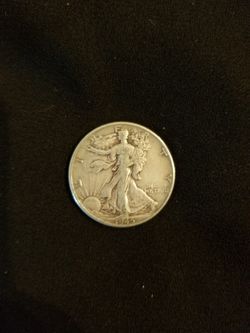 SILVER HALF DOLLAR COINS 