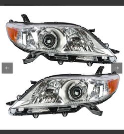 New Pair Headlights Assembly 2011-2020 Toyota Sienna Headlamp Chrome Housing Halogen Driver Passenger Side Set