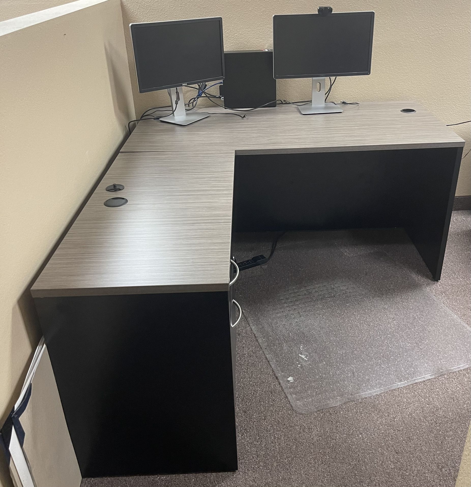 4 OFFICE DESK…. Like New! $495 Each