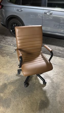 Brown chair