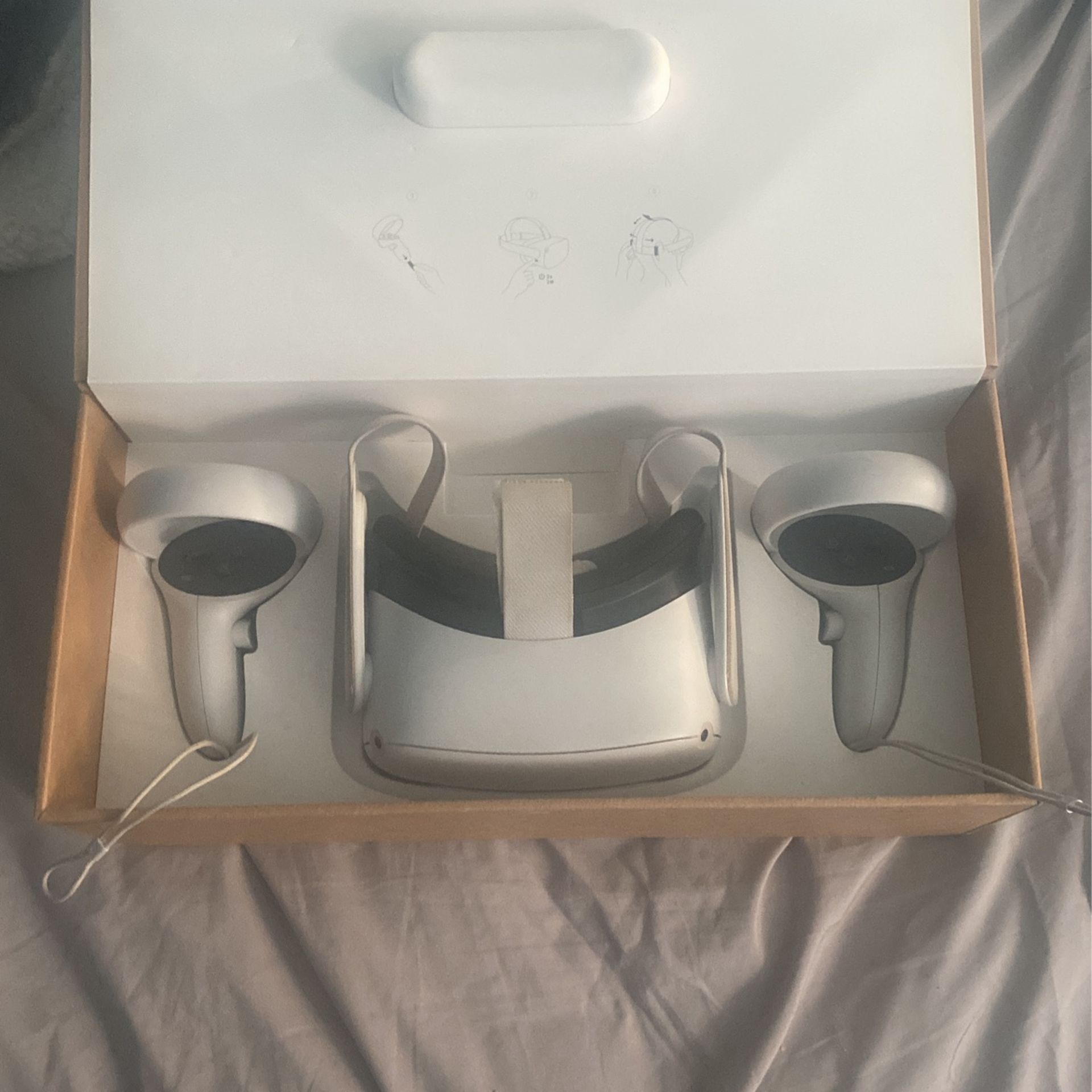 Used oculus meta quest 2 vr headset 64gb