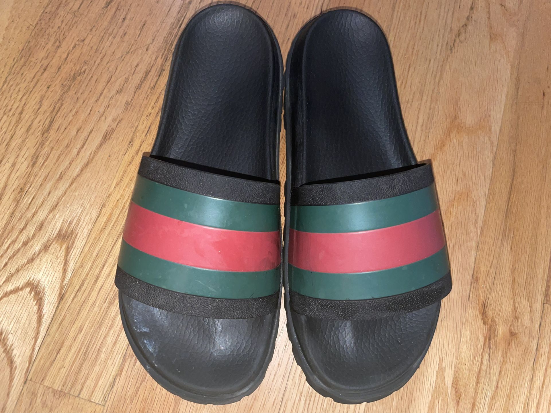 Gucci Slippers Flip Flops Men’s Size 11