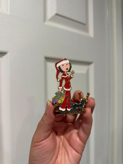 Corlaine authentic pins