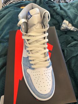 Air Jordan 1 OG Hyper Royal Sz 12 DS