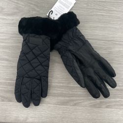 UGG black gloves 