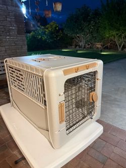 Portable dog kennel