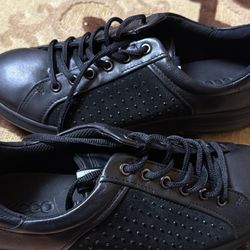 Women Sneakers