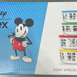 Pyrex Disney Mickey Mouse 8 Piece Set Glass Food Storage