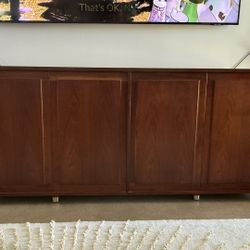 Mid Century Walnut Danish Modern Credenza/Buffet/Sideboard