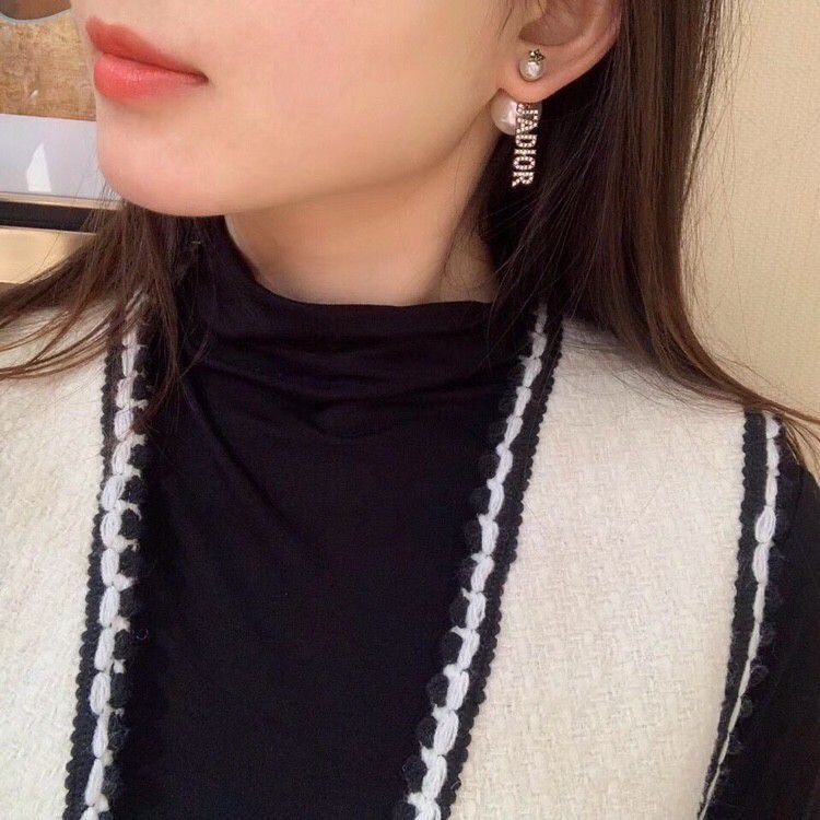 Miss Sister Earrings