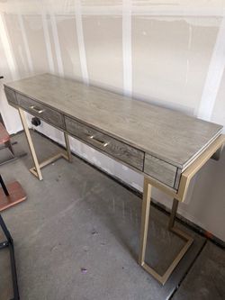 Wall table