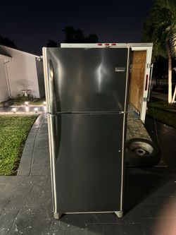 Frigidaire Refrigerator