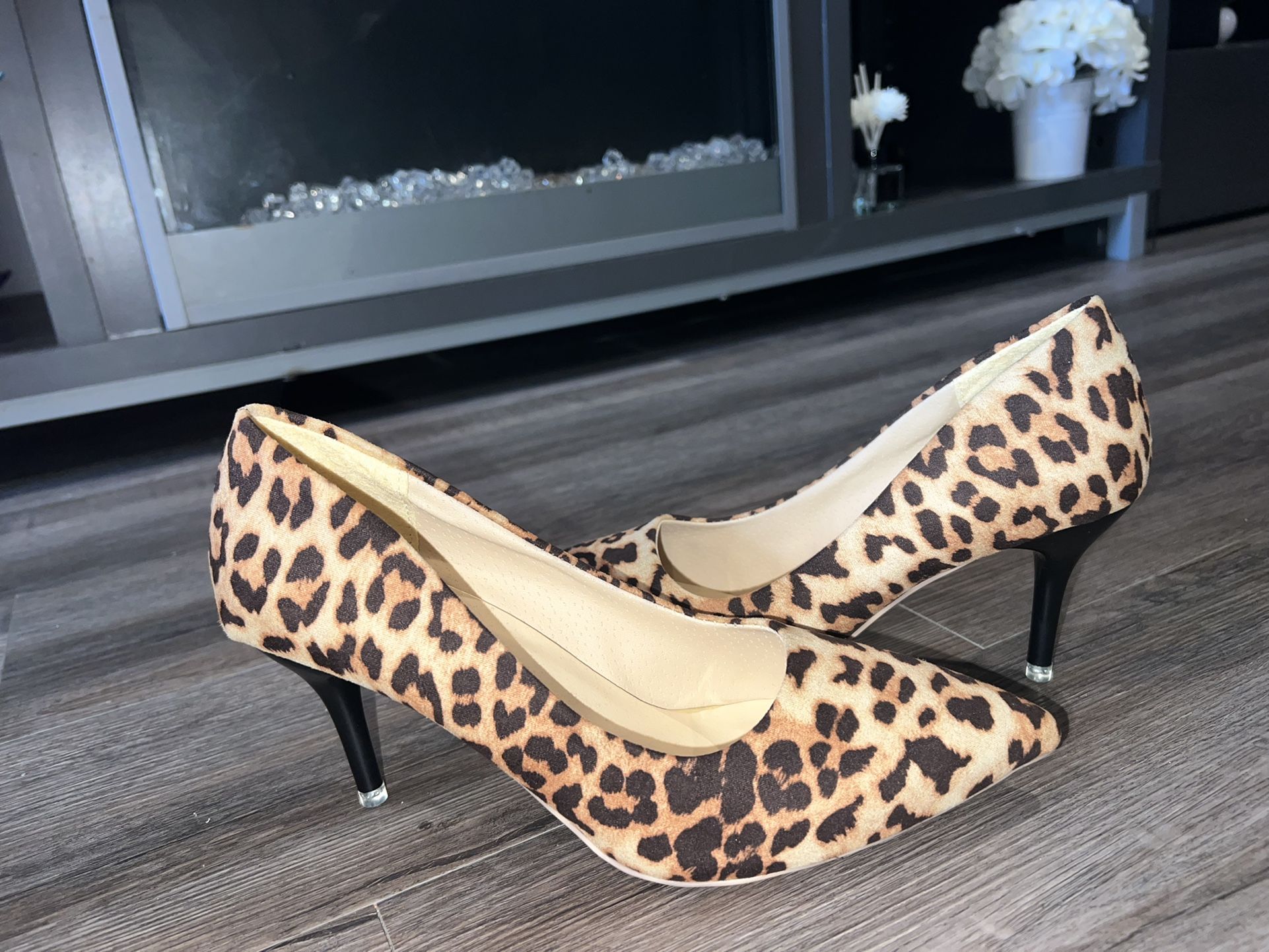Cheetah Heels Size 9 Brand New Never Worn