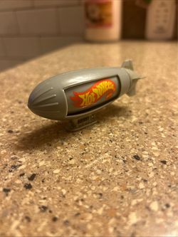 Hot Wheels Goodyear Blimp Limited Collector #194 Mattel Die Cast Scale 1:64