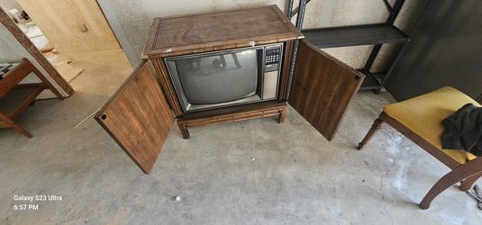 Vintage TV