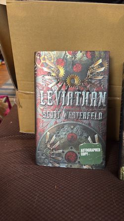 Leviathan by Scott westerfeld