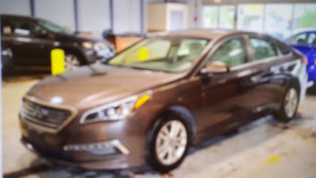2015 Hyundai Sonata SE 4dr Sedan