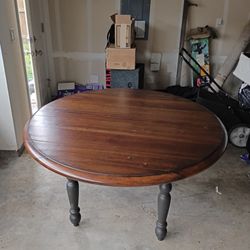 Beautiful Round Table 