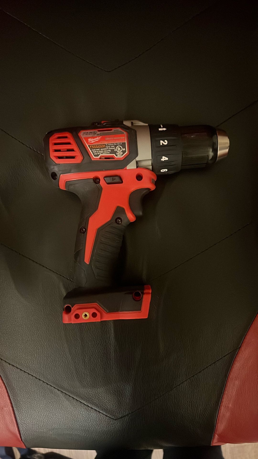 Milwaukee power tools( No battery)