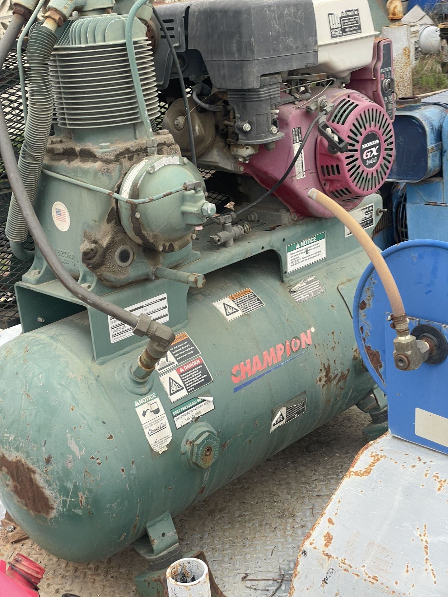 Champion Gas Air Compressor