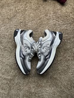 Chanel CC runner