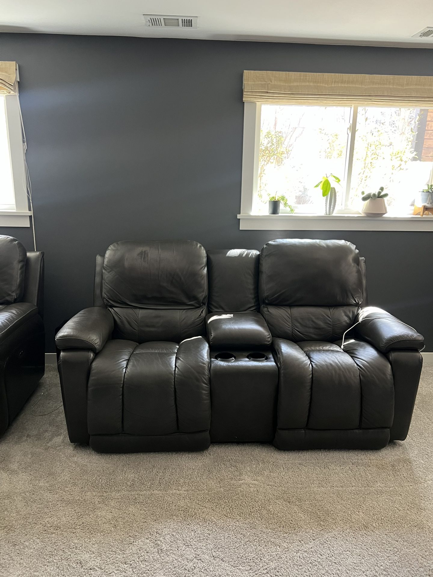 La-Z-Boy Leather Reclining Sofa Set