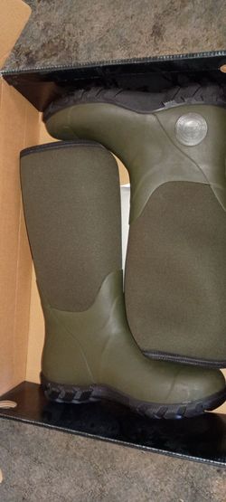 BRAND NEW SIZE 8 Muck Boot Co. Tall Rubber Rain Boots
