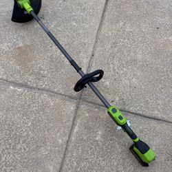 Like New Greenworks 24V 13-Inch Brushless String Trimmer Gen 2, 4.0Ah USB Battery and Charger Included