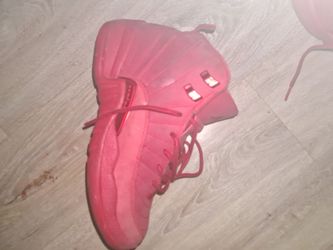 Used Air Jordan's 12 size 6.5Y