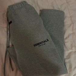 Essentials-Fear Of God