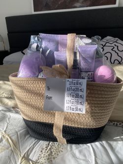Bloomfield Aromatherapy Ultimate Spa Collection Basket 11pc bath set