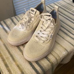 Vans W size 7