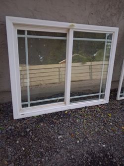 Window double glass low-E Vinyl!56w×44L"!$150!Ventana doble vidrio con aislamiento!